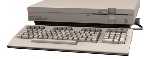 Der C128DCR